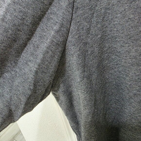 Nike Gray Cowl Neck Hoodie 2X – Cozy Pullover Sweatshirt with Kangaroo Pocket - Picture 4 of 10
